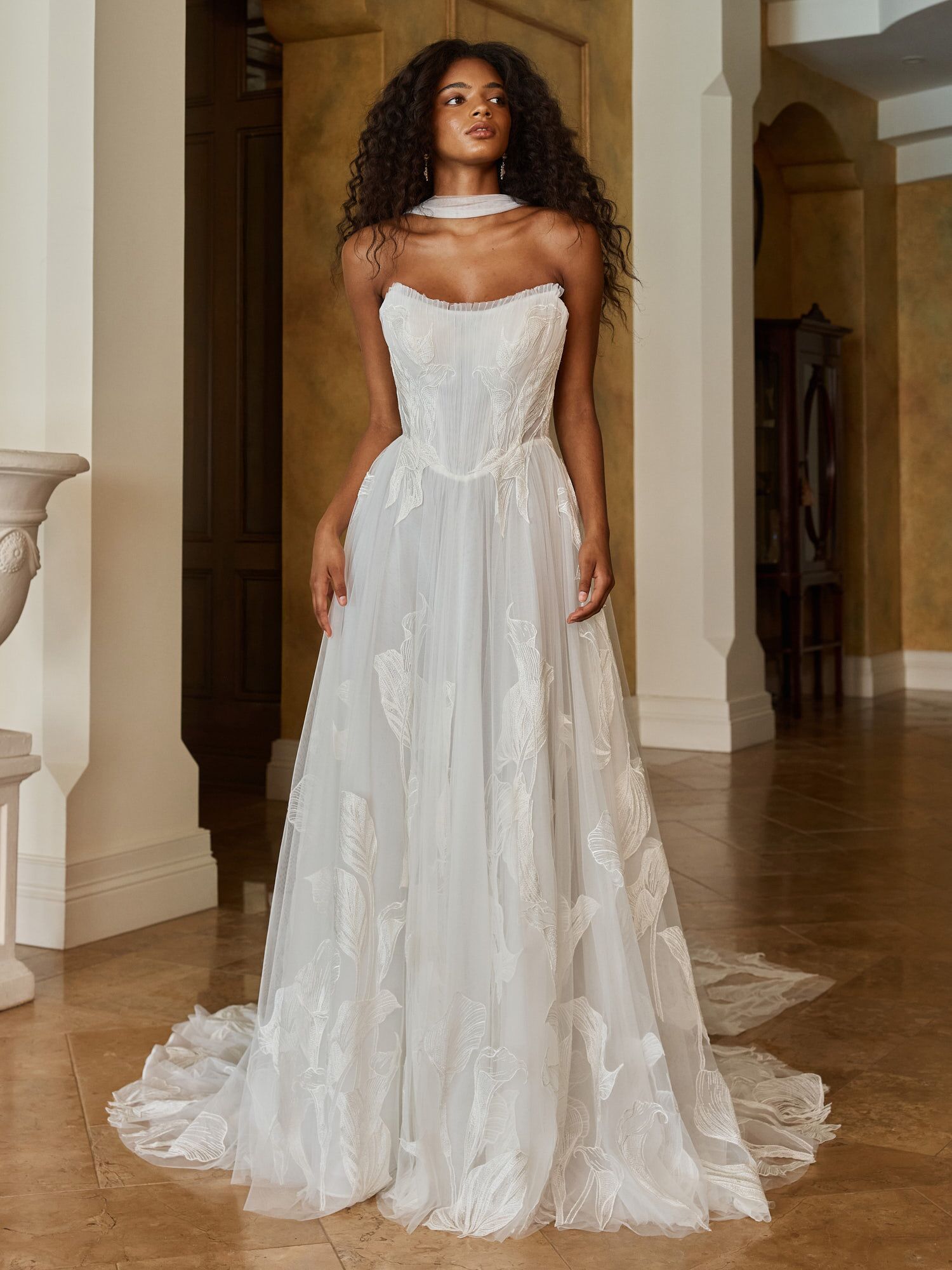 OZARI Wedding Dress - Madi Lane Bridal