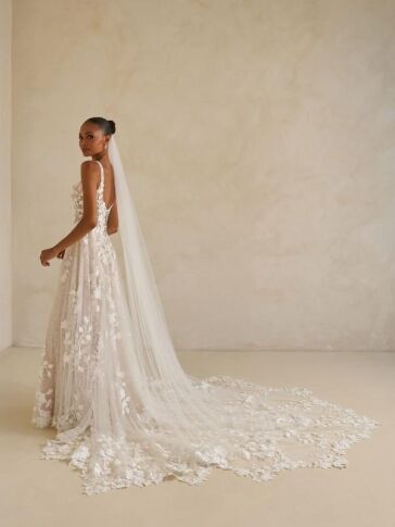 Wimmer lace veil bridal accessory